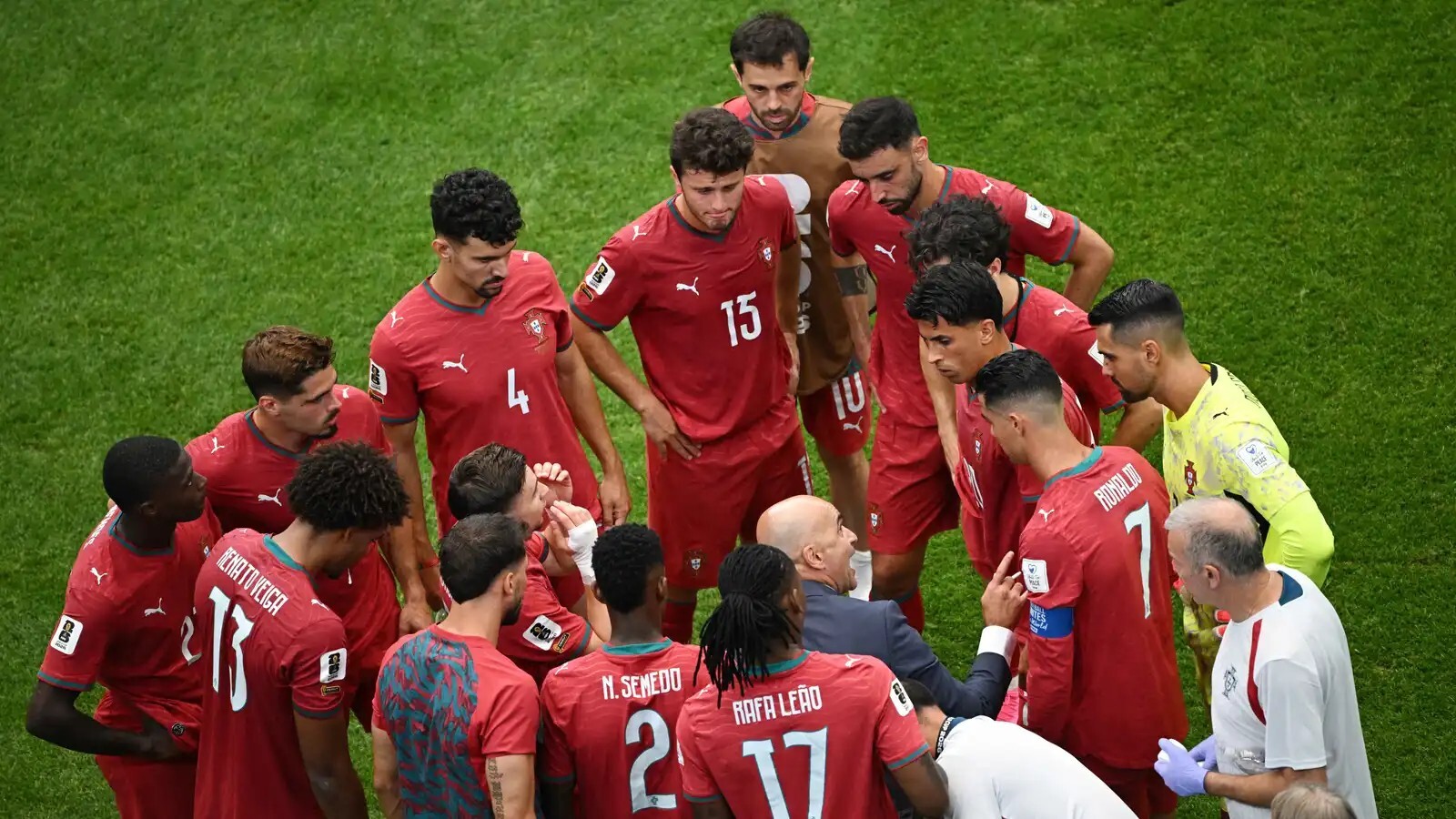 الموعد والقنوات الناقلة لمباراة البرتغال وأوزبكستان في كأس العالم