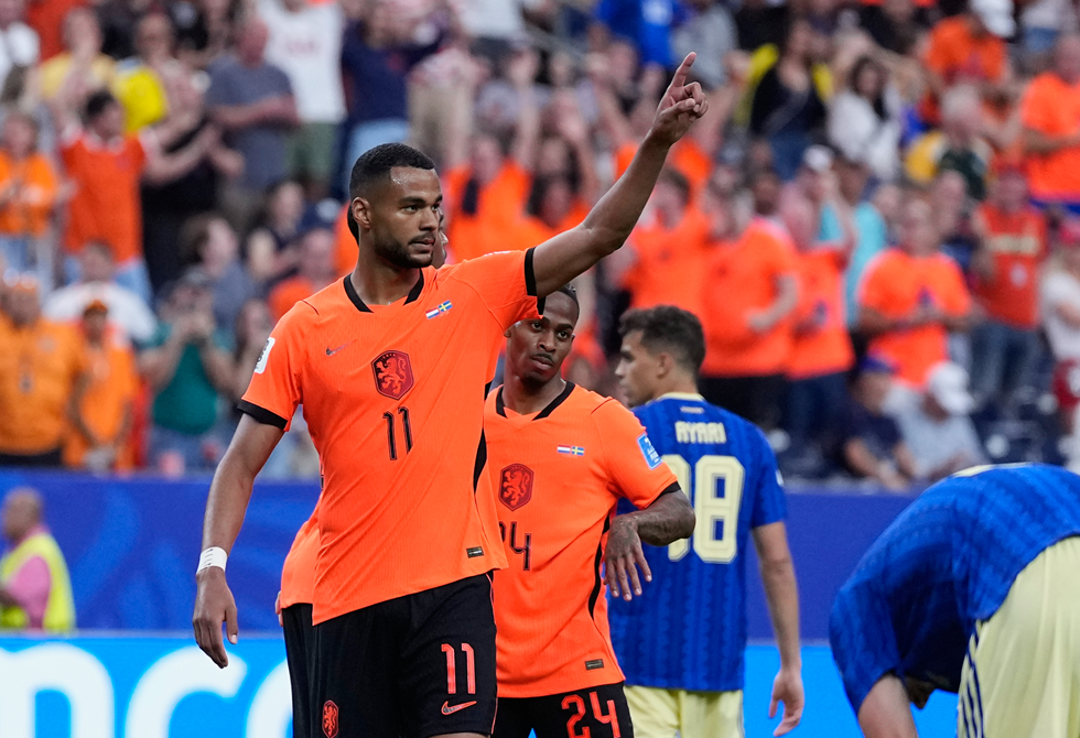 حزن في صفوف منتخب هولندا.. كودي خاكبو يواجه مأساة قبل لقاء المغرب