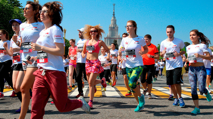 Russian run. Тестовый забег химии. Флаг ЗОЖ фото.