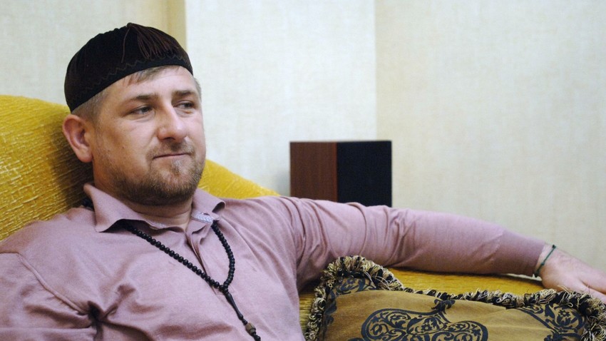 Presiden Chechnya Ramzan Kadyrov mengimbau umat Islam di Rusia untuk berikan kontribusi nyata bagi muslim Rohingnya yang tertindas.