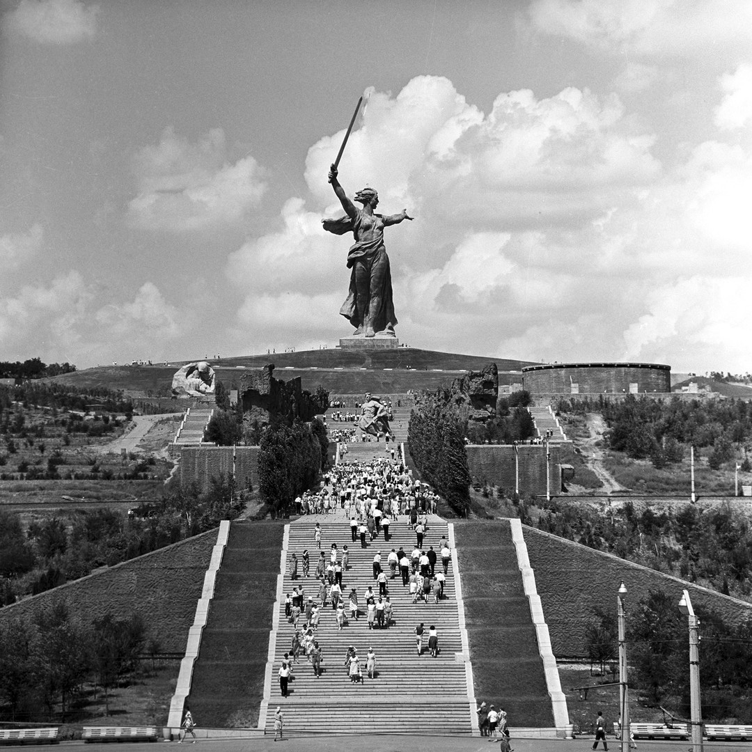 Die Statue „Mutter Heimat ruft“ in Wolgograd