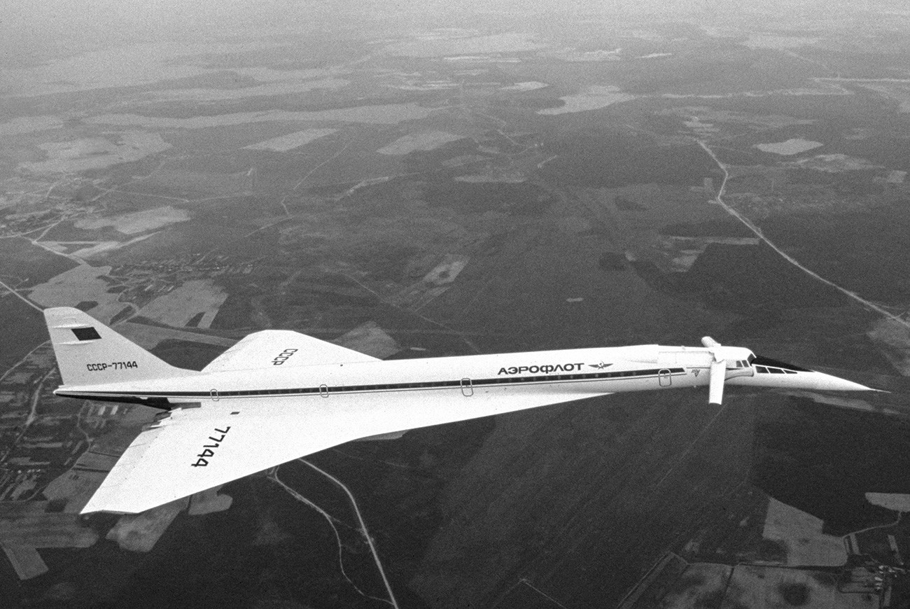 「アエロフロート」の超音速旅客機Tu-144