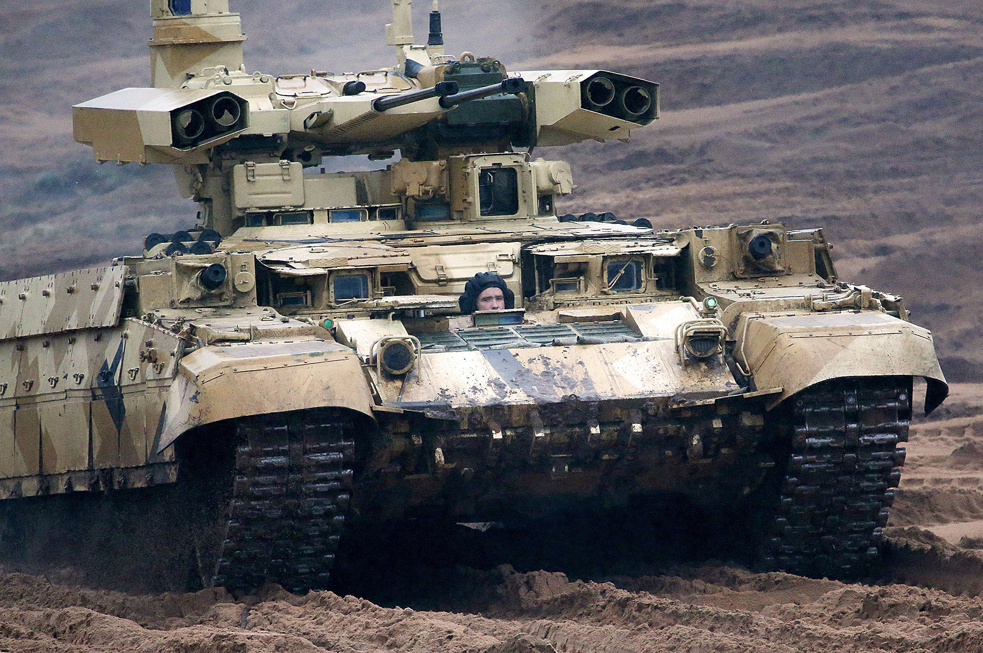 BMPT-72, ou Exterminador-2, em ação durante o Zapad-2017