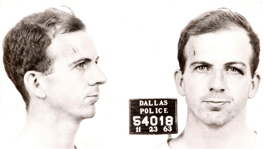 Policijska kartoteka Leeja Harveyja Oswalda. 