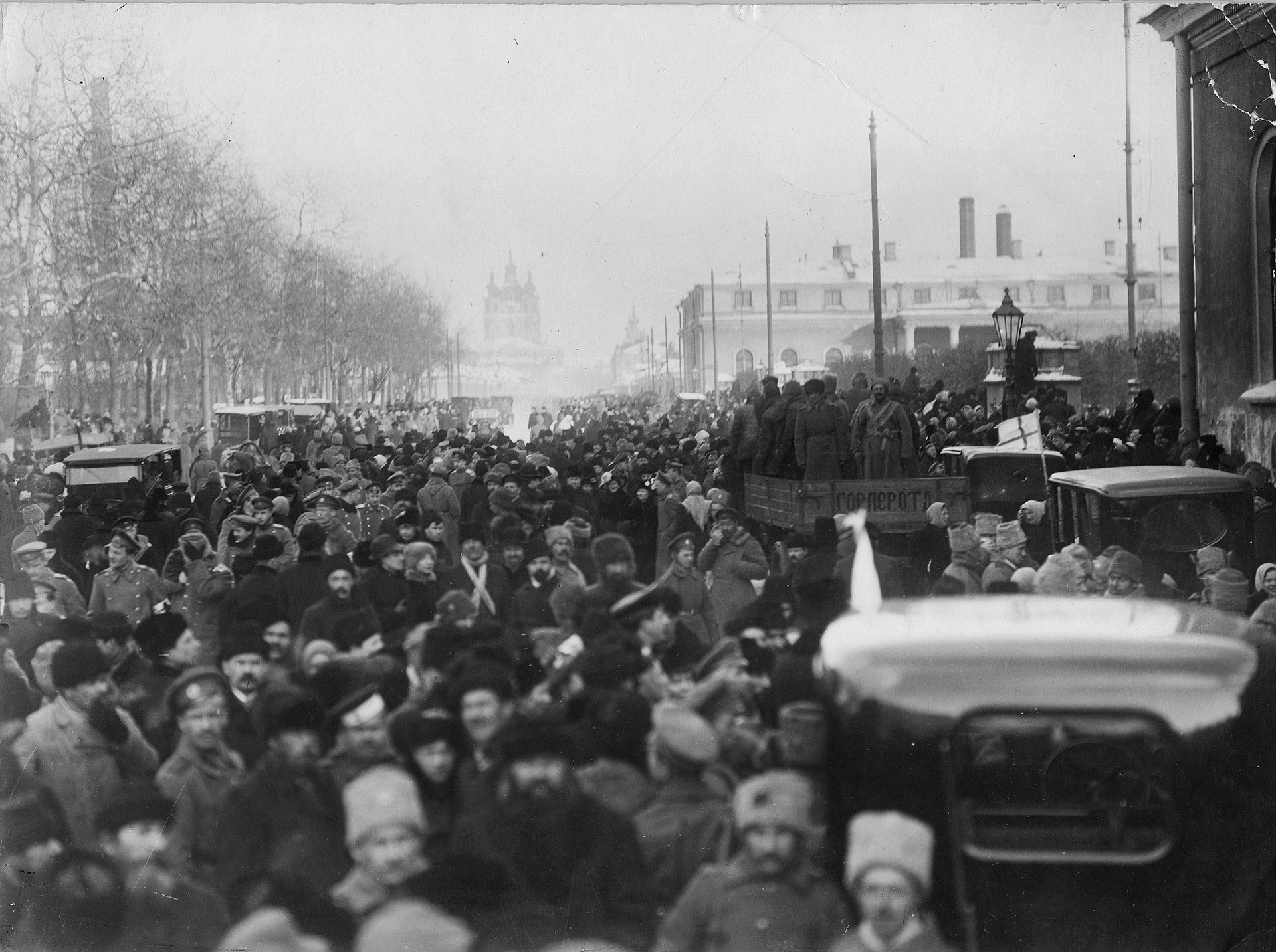 Revolutionary Petrograd (former name of St. Petersburg) in 1918.