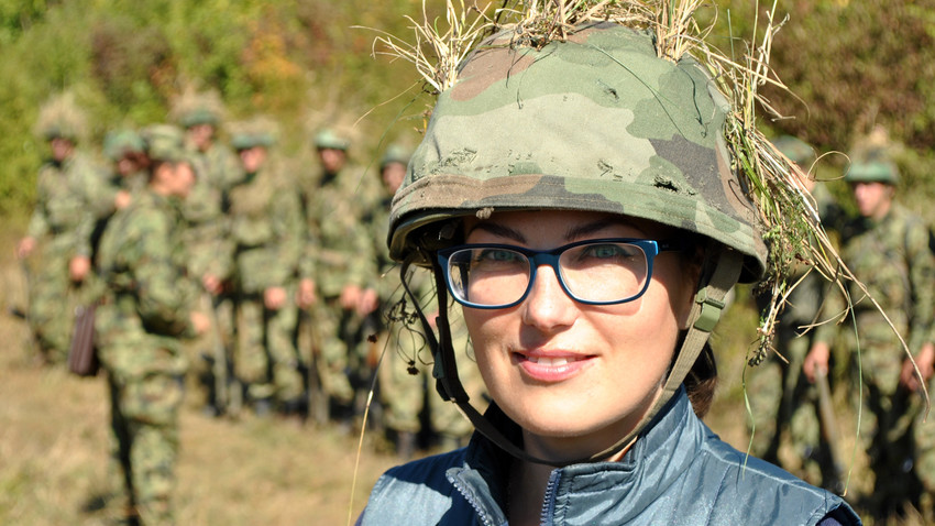 Катарина Лане у војном кампу Другог центра за обуку г. Ваљево