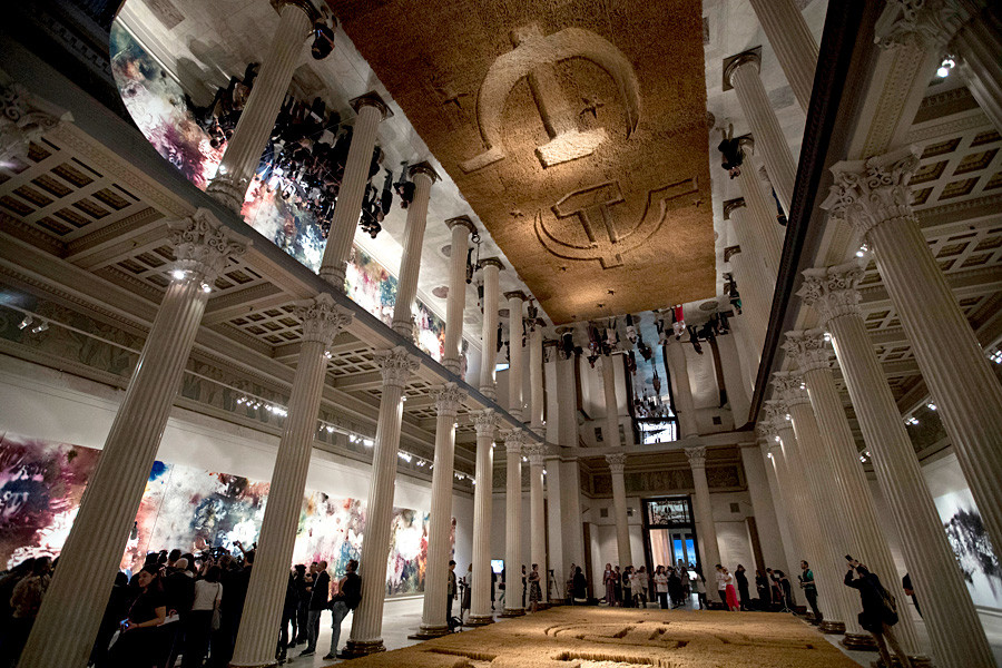 La mostra dell'artista cinese Cai Guo-Qiang allestita al museo Pushkin di Mosca