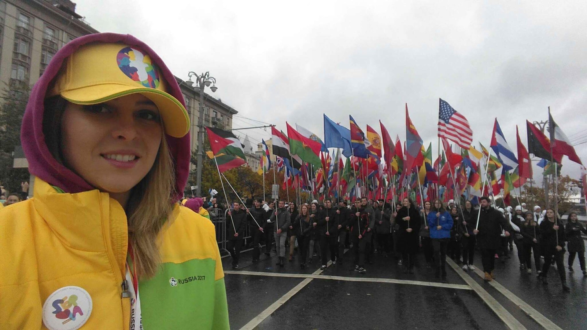 Тамара Јаковљевић на паради отварања 19. Фестивала омладине и студената у Москви