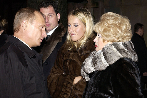 Владимир Путин, Ксения Собчак и майка ѝ Людмила Нарусова