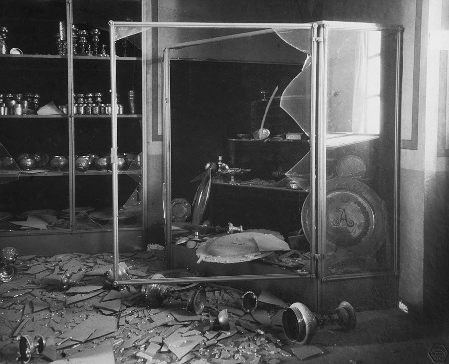 The Patriarch’s Vestry after the bombardment of the Moscow Kremlin. Chamber number 3. General view and broken cabinet. Photograph by P.P. Pavlov. Nov. 14, 1917.