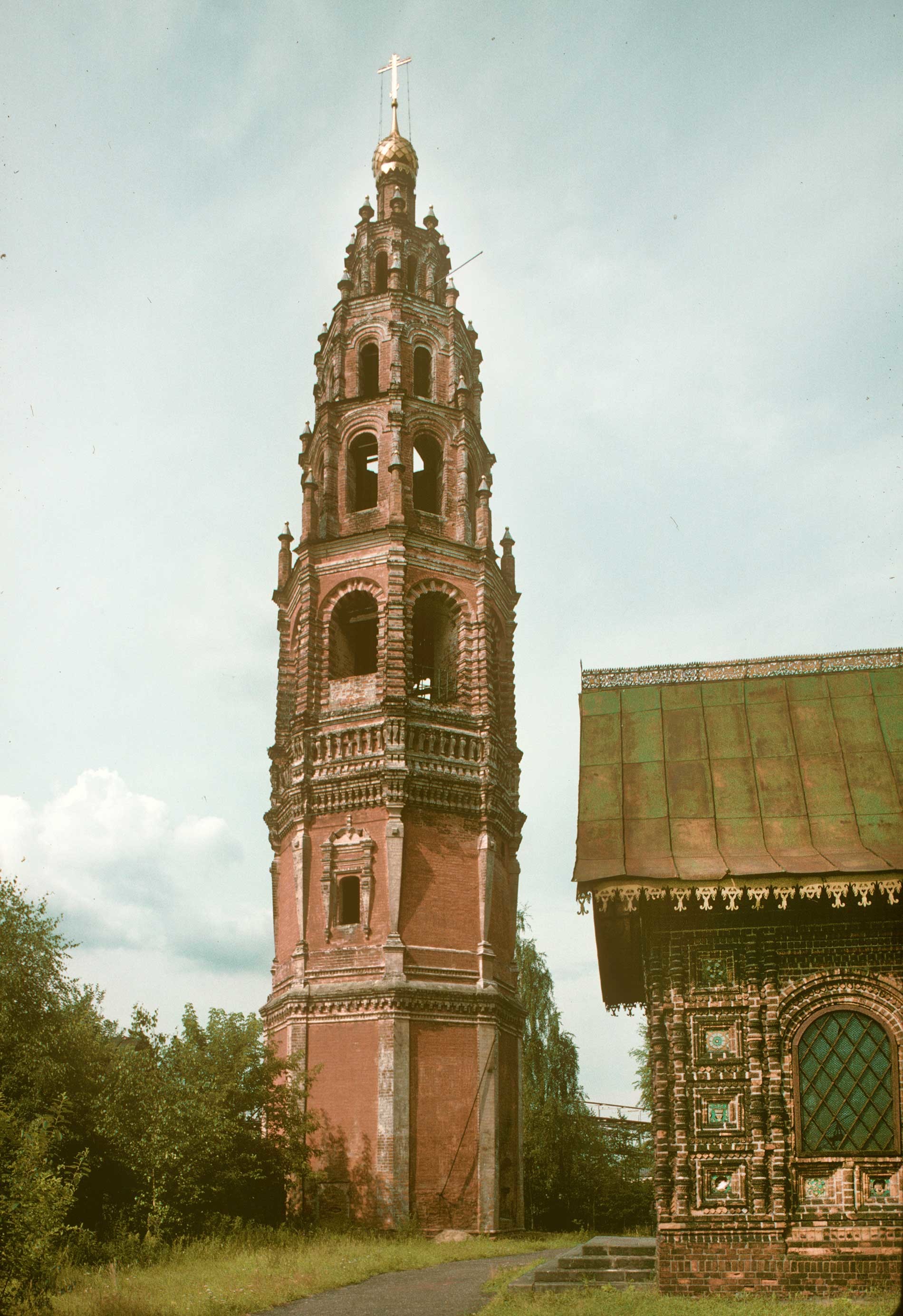 Church of Decapitation of John the Baptist. Bell tower. East view. June 29, 1995.