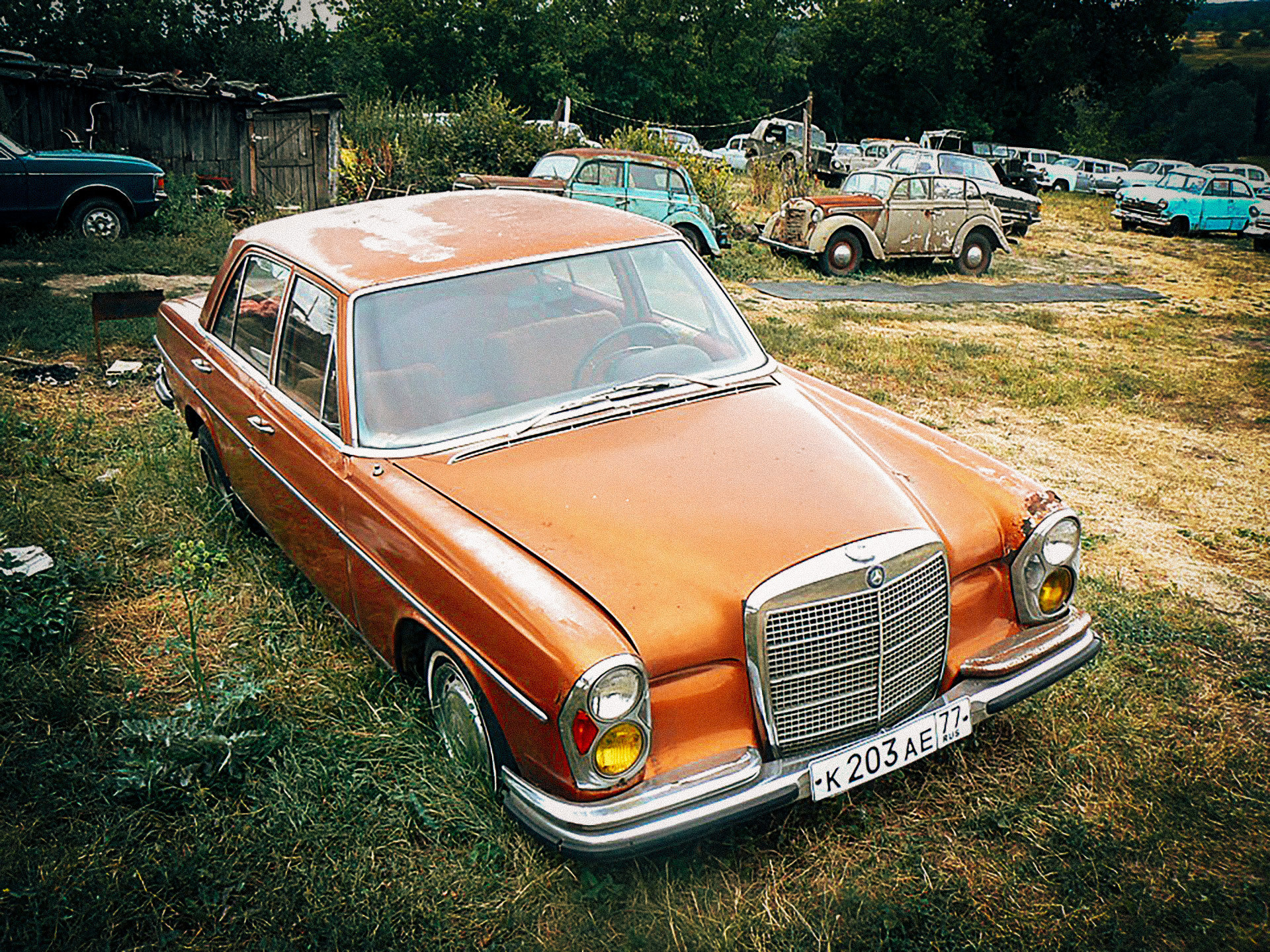 Фото советских авто. Машины СССР. Советский автопром. Старинные советские машины. Ретро авто СССР.