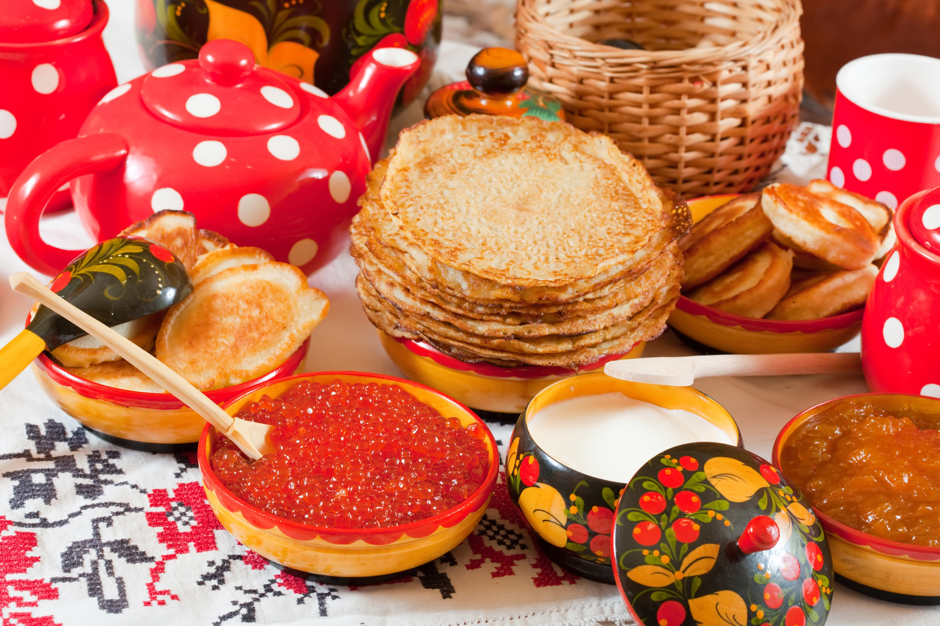 Russian traditional foods. 