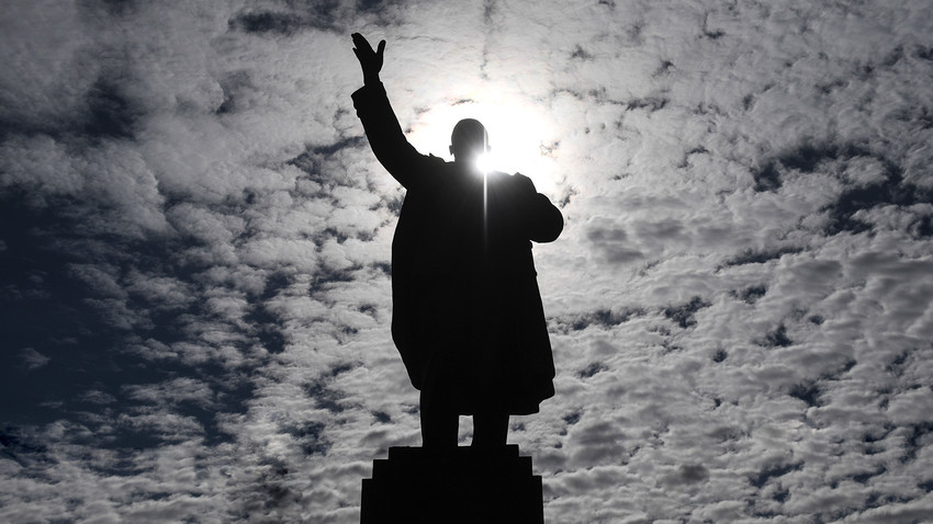 One of approximately 6000 Lenin's monuments remaining in Russia enjoys another day of sun. 