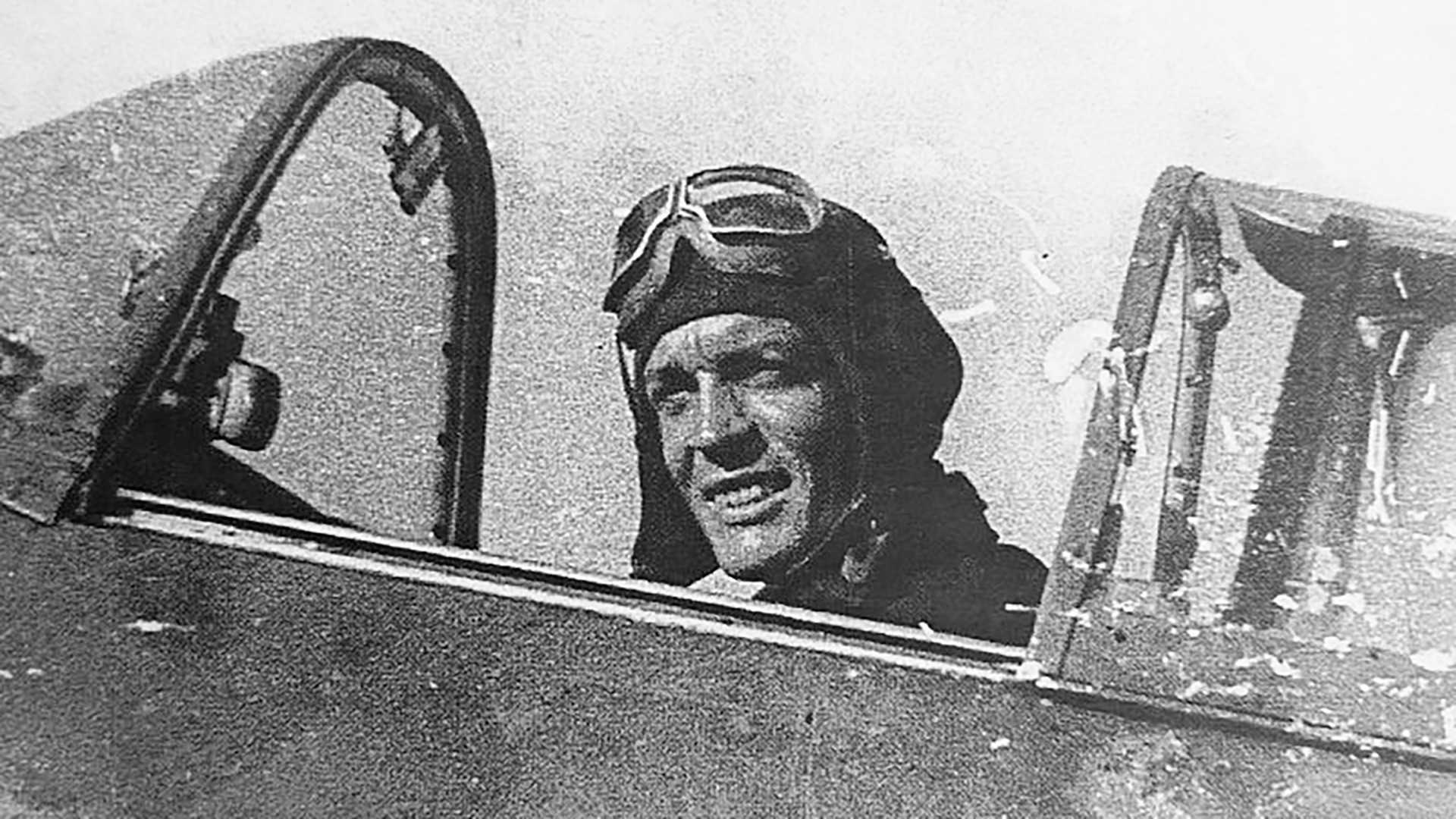 French pilot Roger Penverne in the cockpit of Yak-3 fighter