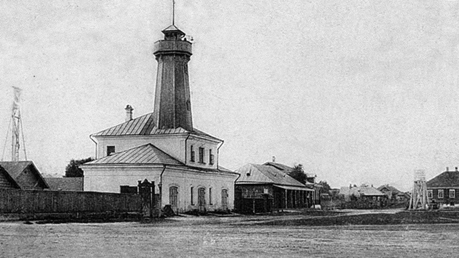 Torre de observação de Mologa, projetada por Andrei Dostoiêvski