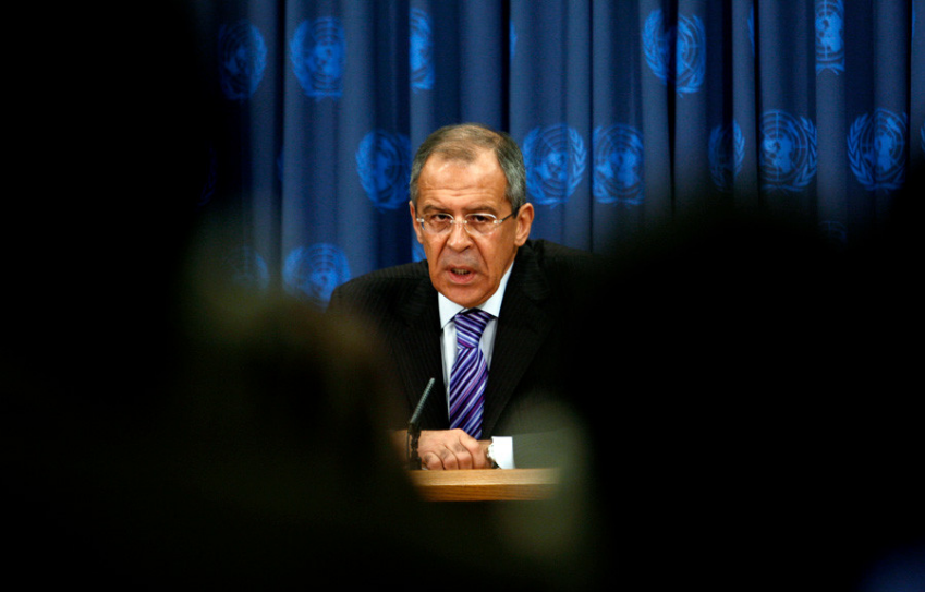 Lavrov med novinarsko konferenco na zasedanju ZN v New Yorku leta 2008.