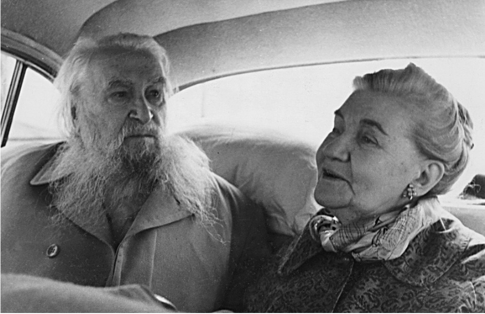 Sergej Konenkov in Margarita Konenkova v ZSSR.