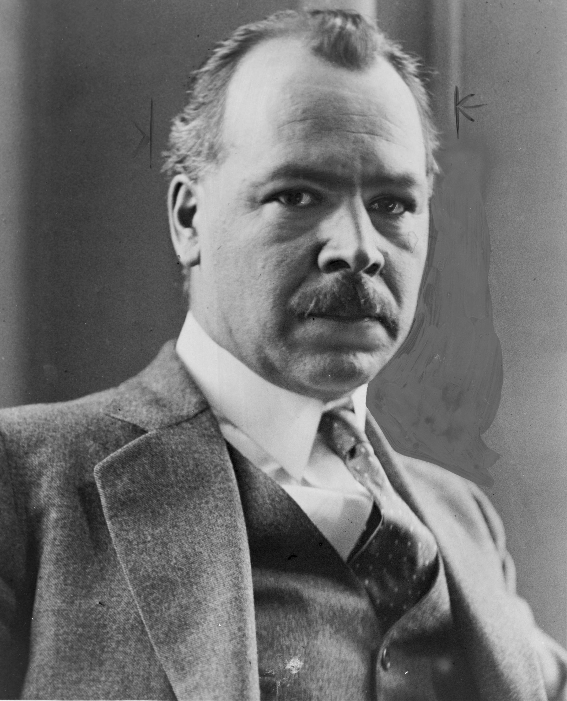 Nikolaj Vavilov leta 1933.