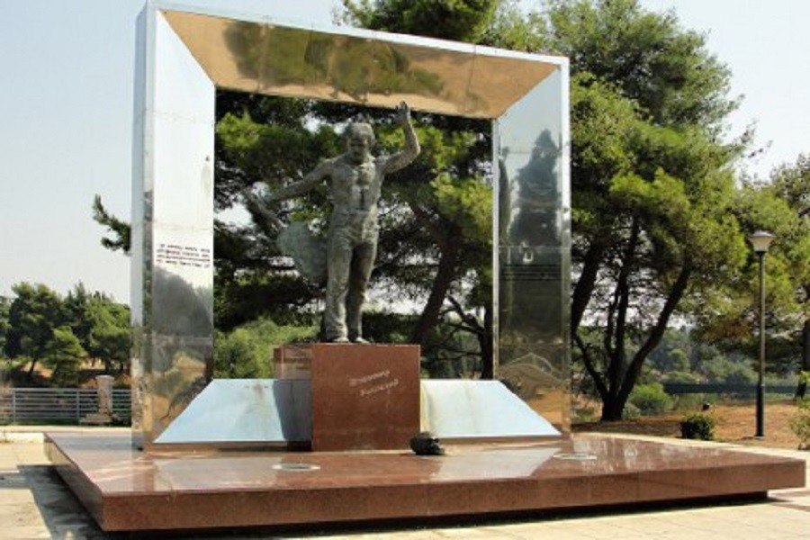 Споменик на Владимир Висоцки во Подгорица. 