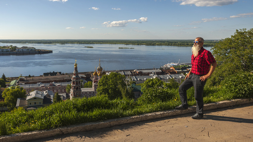 Фото людей у Welcome to Nizhniy Novgorod.