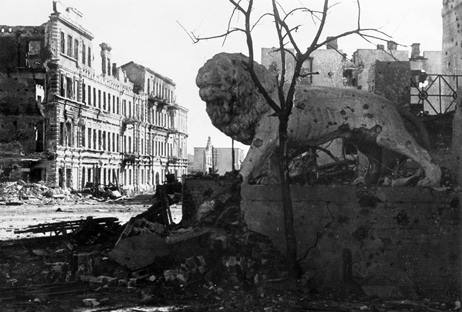 The battle of Stalingrad was a turning point in WWII 