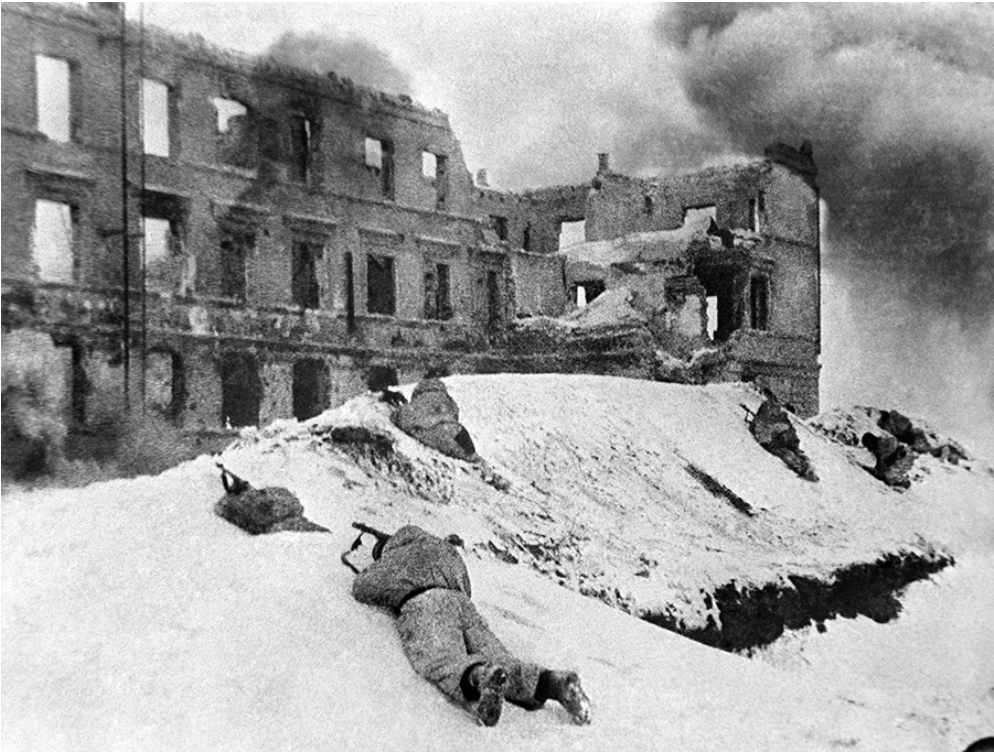 Vsaka zgradba v Stalingradu je bila spremenjena v trdnjavo.