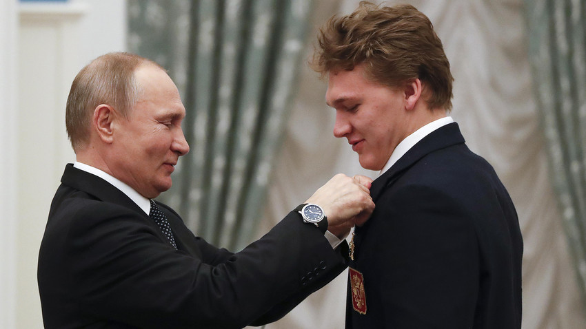 Vladimir Putin i ruski hokejaš Kiril Kaprizov