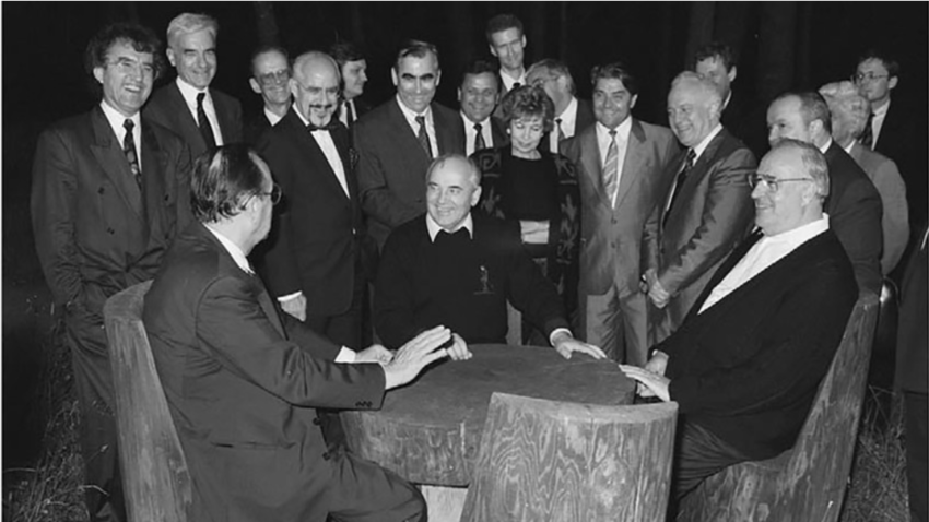 Gorbačov, Genscher in Kohl.