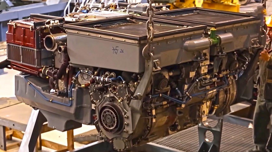 Motor UTD-32TP predstavlja osnovni pogonski agregat vozila Bumerang