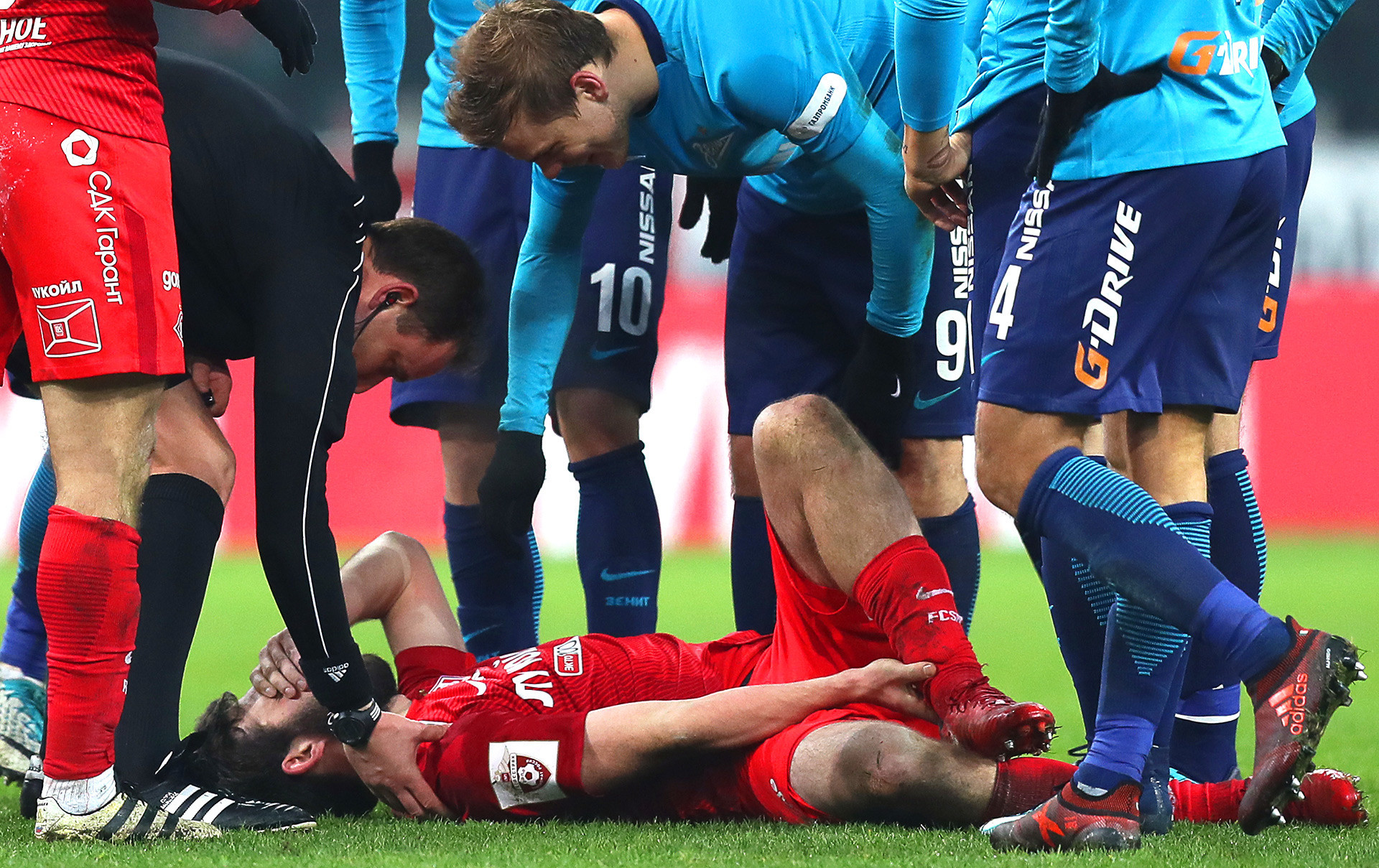 O promissor jogador Gueórgui Djikia não deve jogar na Copa do Mundo após uma lesão no ligamento em janeiro.