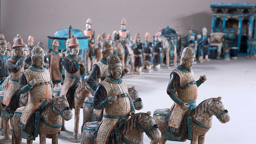 Sambuca ishtirokidagi porno filmlar Chuqur tomoq pornosini onlayn tomosha qiling