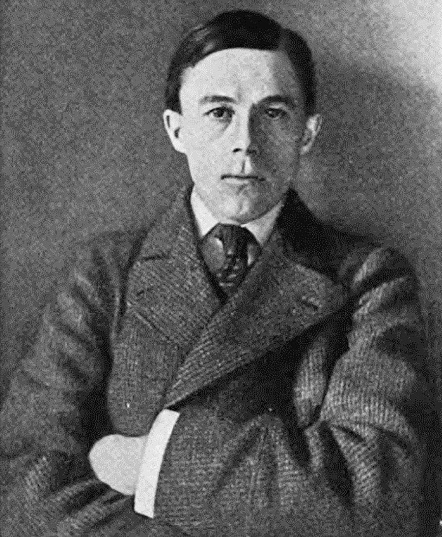 Josiah Flynt Willard, better known as Josiah Flynt (1869 - 1907), a reporter from Wisconsin. 


