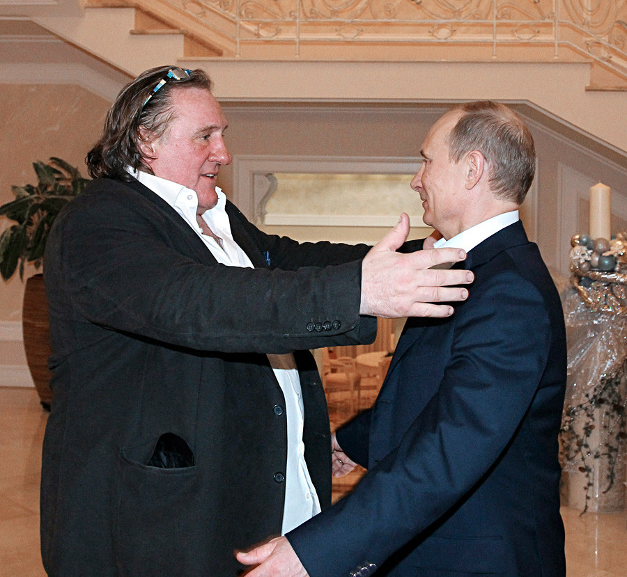 Депардийо редовно се среща с приятеля си Владимир Путин