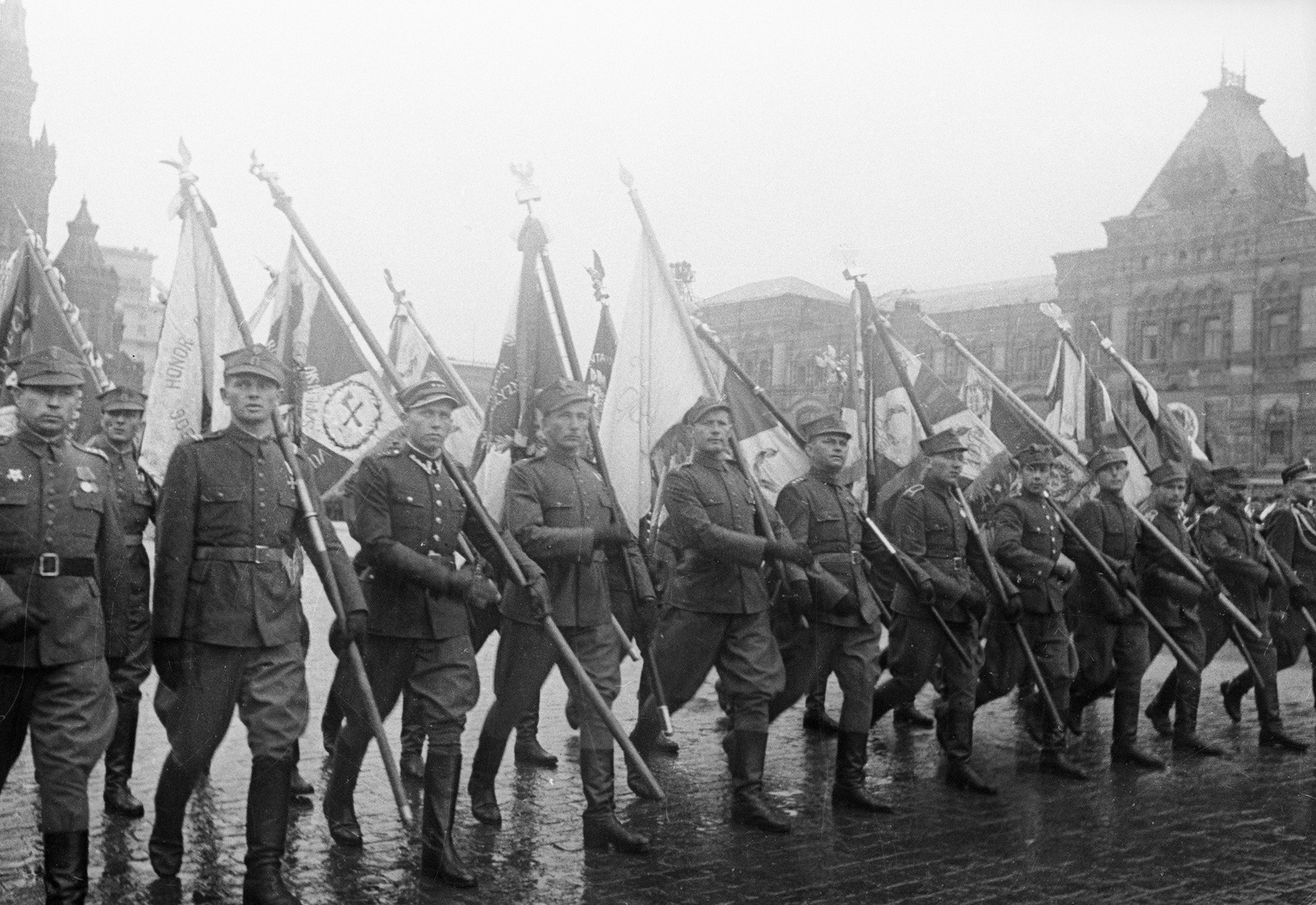 8 Amazing Facts About Moscows Victory Day Parade You Never Knew Russia Beyond 