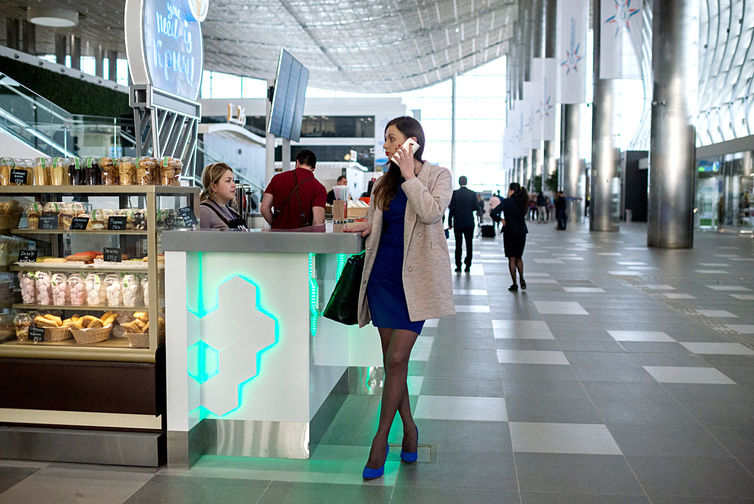 Кафе у новом кримском Таласастом терминалу на међународном аеродрому Симферопоља.