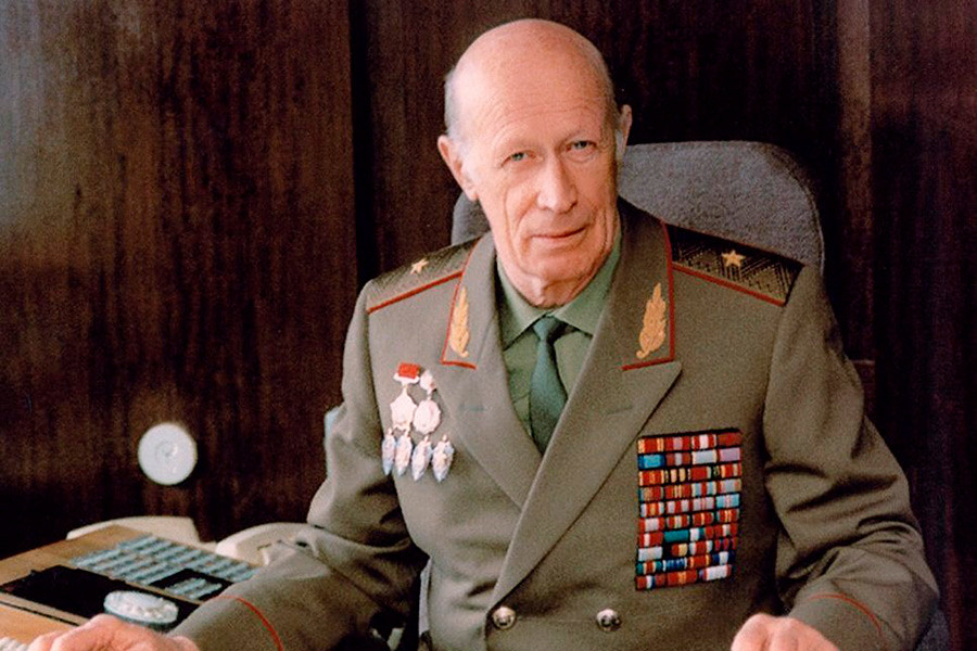 El general Yuri Drozdov, legendario jefe de espías que estuvo a cargo de una amplia red de agentes del KGB durante la época de la Guerra Fría.