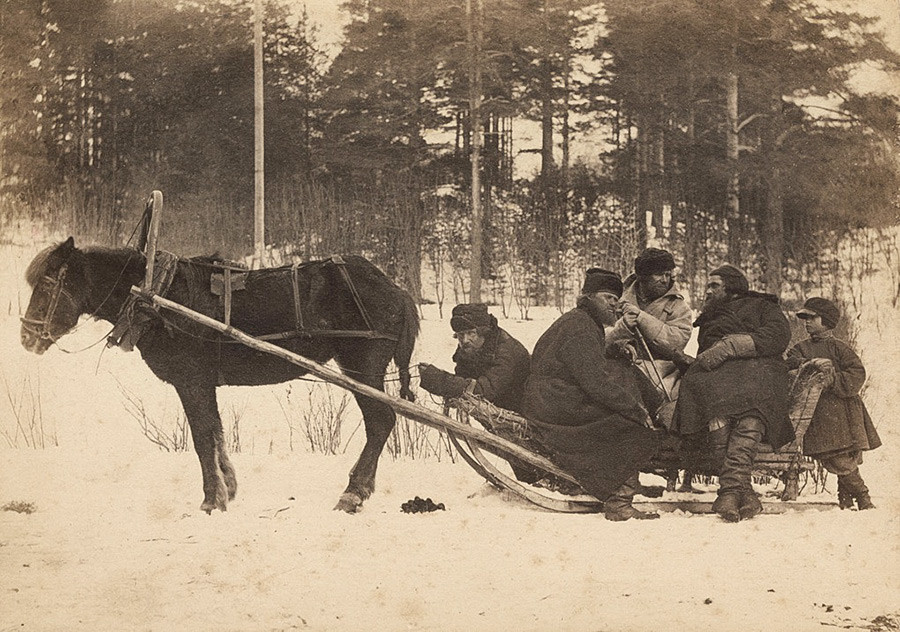 Peasants in a sleigh.