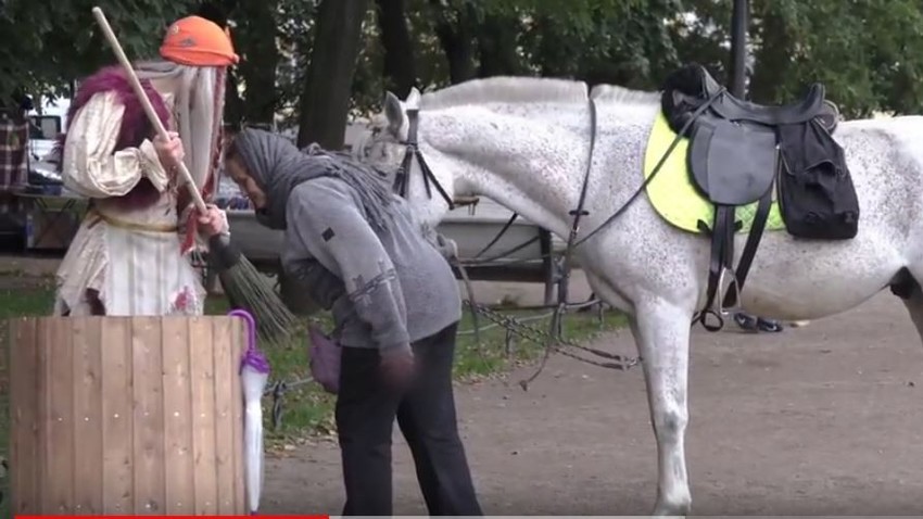 Baba Roga u Sankt Peterburgu - Russia Beyond Croatia