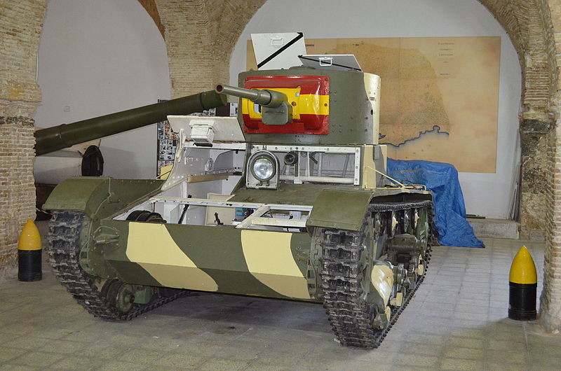 Tanque T-26B en el Museo de Artillería de Cartagena.
