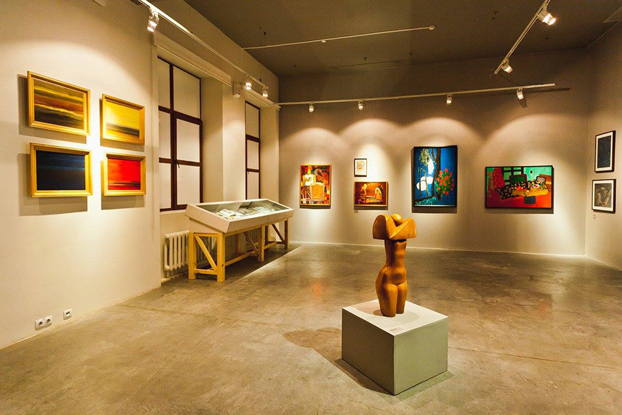 Zarya contemporary art center