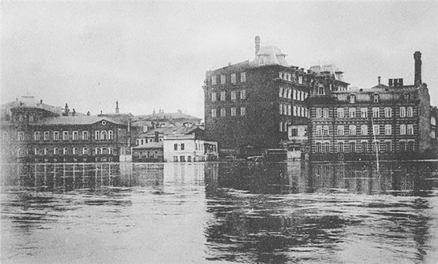 The Einem factories on Bersenevskaya Embankment (before 1917)