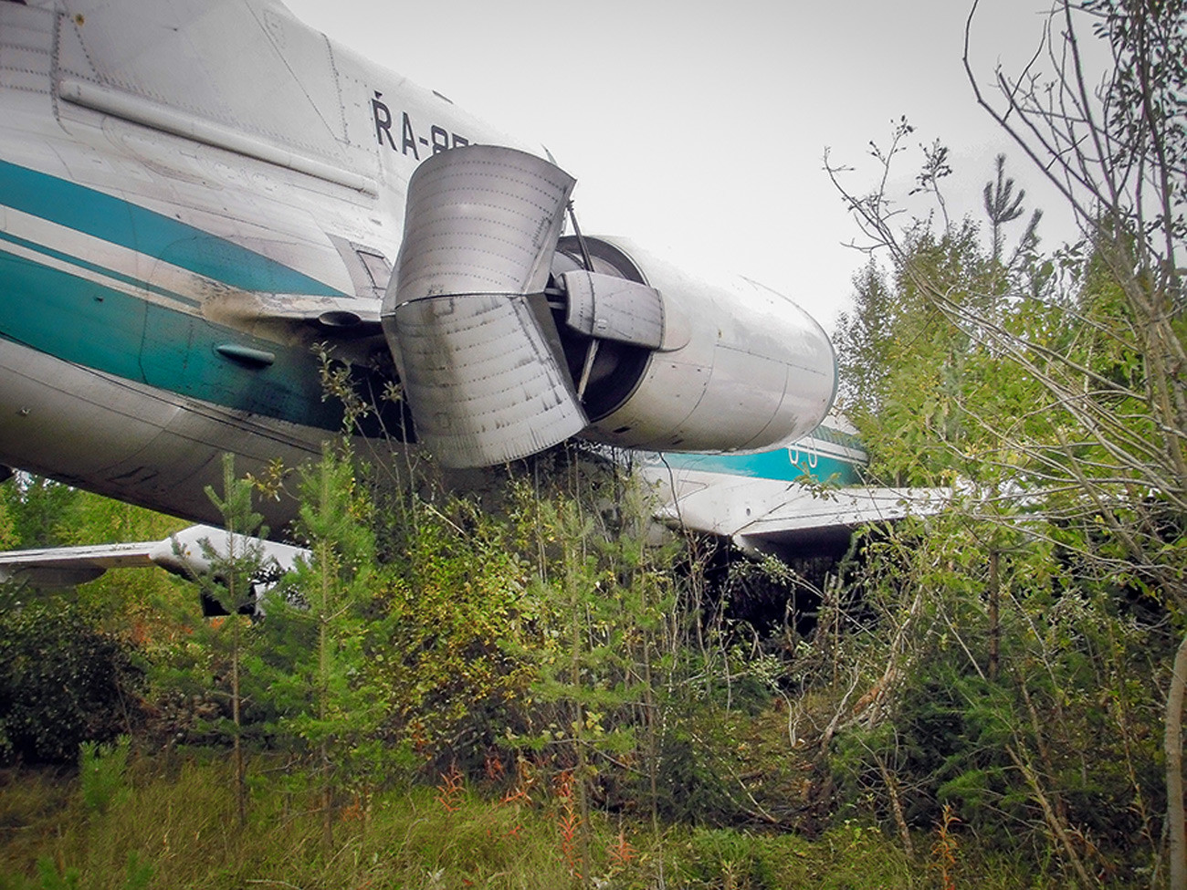 Авион Тупољев Ту-154 који је принудно слетео на некадашњи аеродром у селу Ижма, Република Коми.