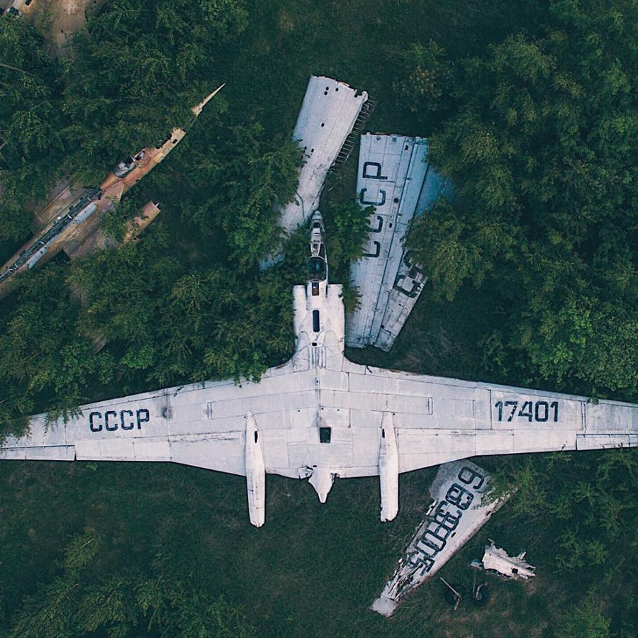 モニノの飛行機の墓場、モスクワ州