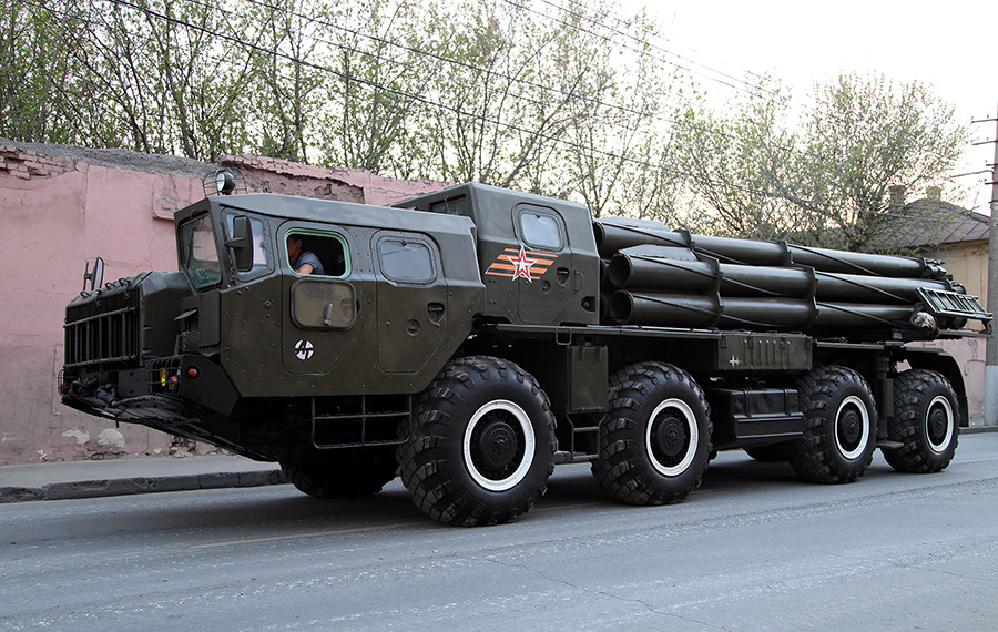 Sistema pesado de lanzamiento múltiple de cohetes 9A52-2 Smerch-M.