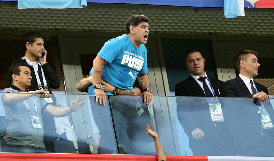 Diego Armando Maradona.