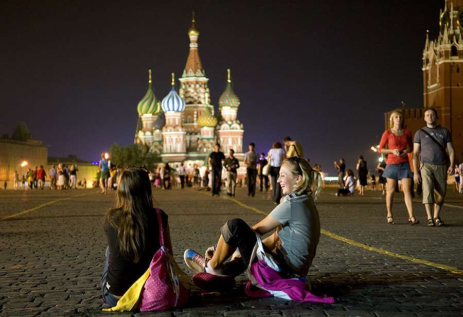 Правило шесть: настоящий москвич не пойдет гулять по Красной площади, а скорее посетит парк в своем районе.