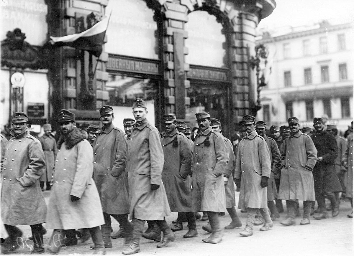 Пленные австрийцы 1916 год
