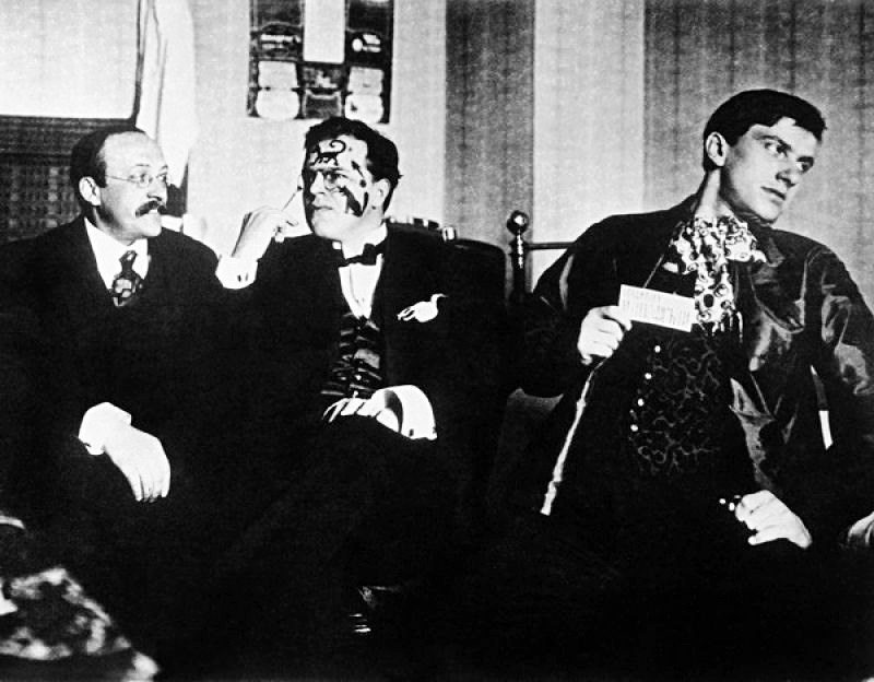 L-R: Andrei Shemshurin, David Burliuk, Vladimir Mayakovsky