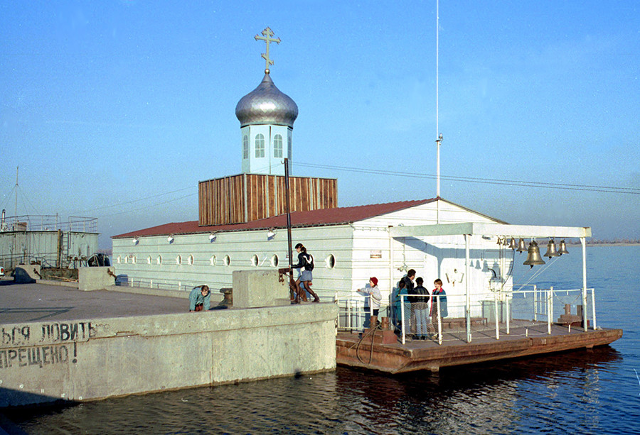 The floating cathedral 